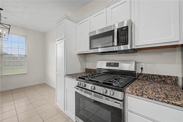 4305 SW Fieldstone Boulevard, Bentonville, AR 72712