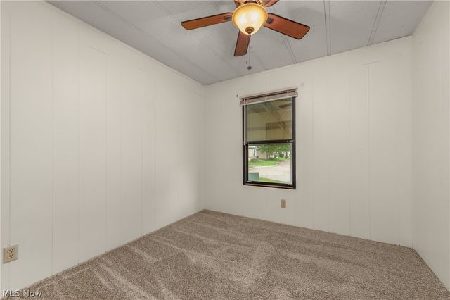12 Overland Drive, Olmsted Twp, OH 44138