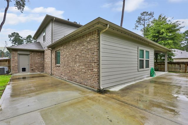 2514 S Colosseum Court, New Caney, TX 77357