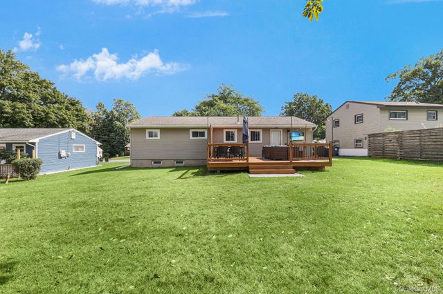 8 Keystone Park, Middletown, NY 10940