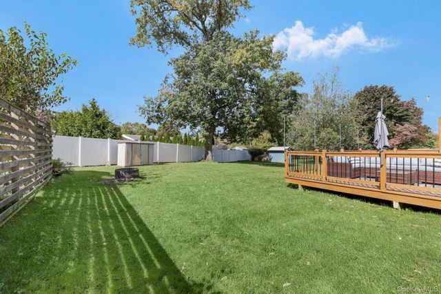 8 Keystone Park, Middletown, NY 10940