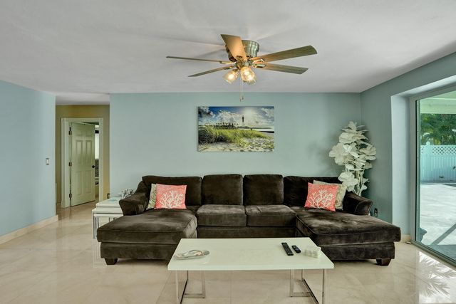 3406 Robbins Road, Pompano Beach, FL 33062