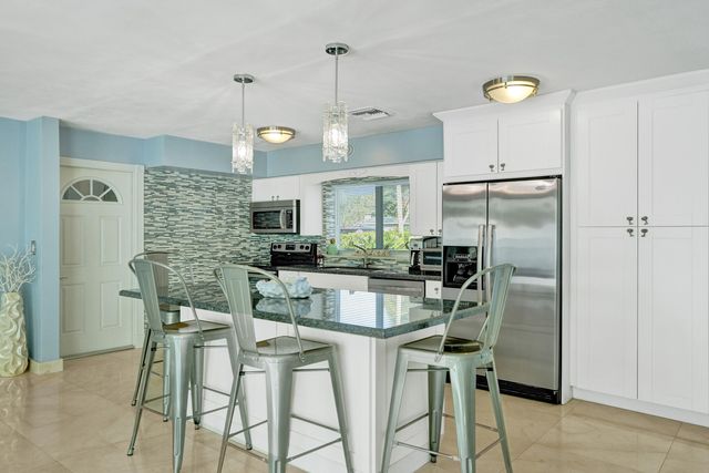 3406 Robbins Road, Pompano Beach, FL 33062