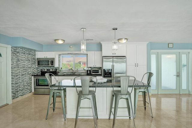 3406 Robbins Road, Pompano Beach, FL 33062