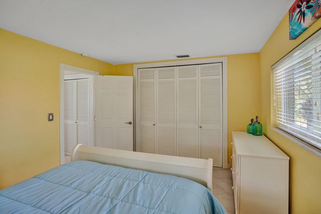 3406 Robbins Road, Pompano Beach, FL 33062