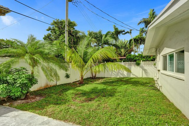 3406 Robbins Road, Pompano Beach, FL 33062