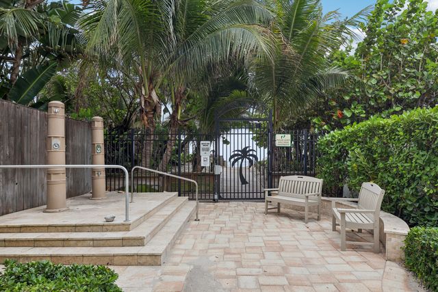 3406 Robbins Road, Pompano Beach, FL 33062