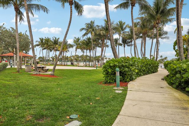 3406 Robbins Road, Pompano Beach, FL 33062