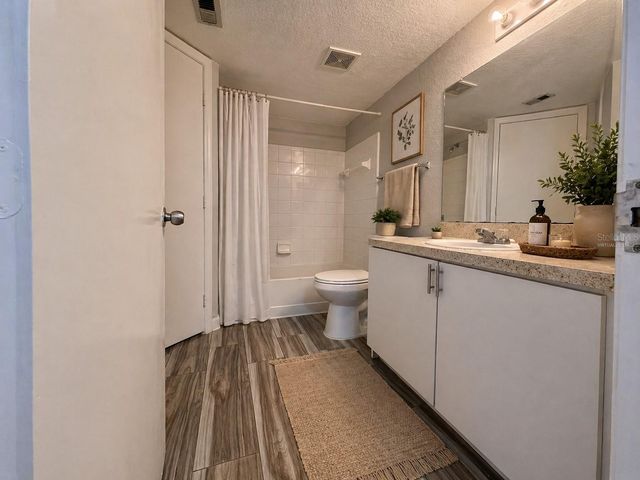 2210 GRAND CAYMAN COURT 1736, Kissimmee, FL 34741