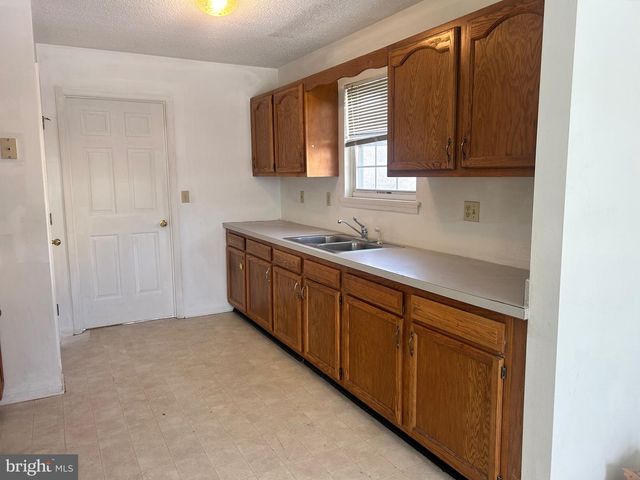 119 BUCHANNAN DR, Stephens City, VA 22655