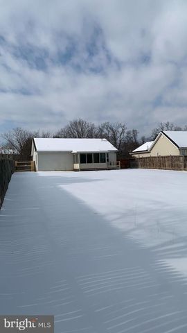 119 BUCHANNAN DR, Stephens City, VA 22655