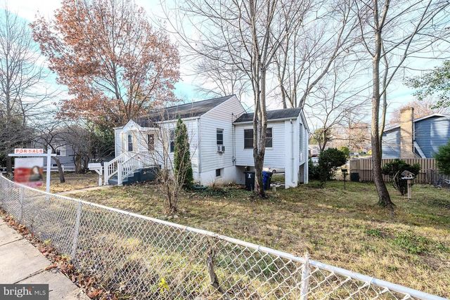 1712 N CULPEPER ST, Arlington, VA 22207