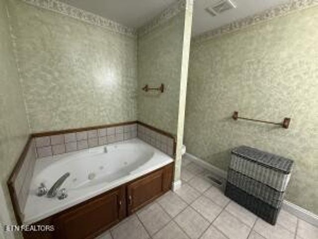 253 Fyke Dr, Athens, TN 37303