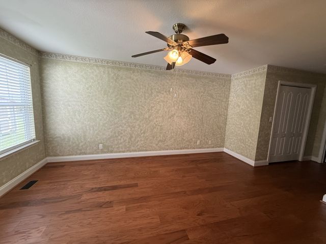 253 Fyke Dr, Athens, TN 37303