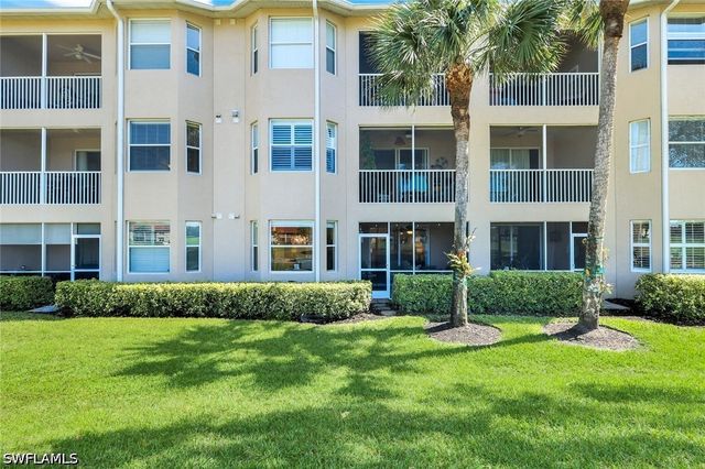 2690 Cypress Trace CIR 3212, Naples, FL 34119