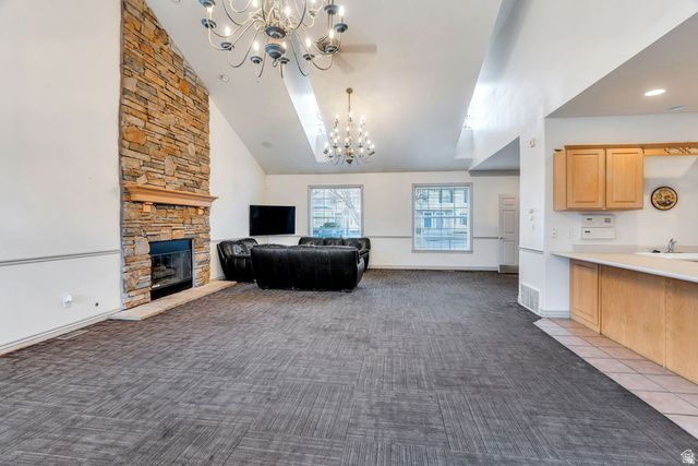 986 N INDEPENDENCE AVE, Provo, UT 84604