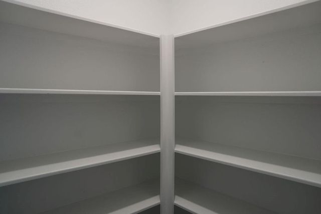 10465 Sugar Mill Drive, Conroe, TX 77306