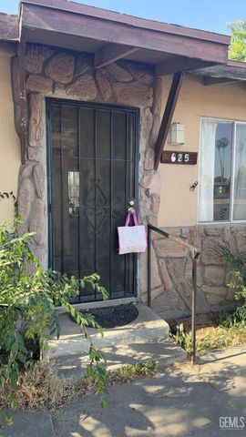 625 White Lane, Bakersfield, CA 93307