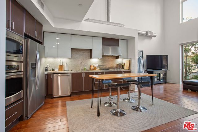 25 Delancy, Irvine, CA 92612