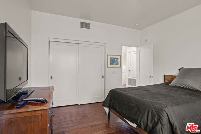 25 Delancy, Irvine, CA 92612