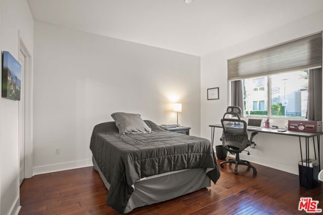 25 Delancy, Irvine, CA 92612