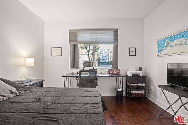 25 Delancy, Irvine, CA 92612