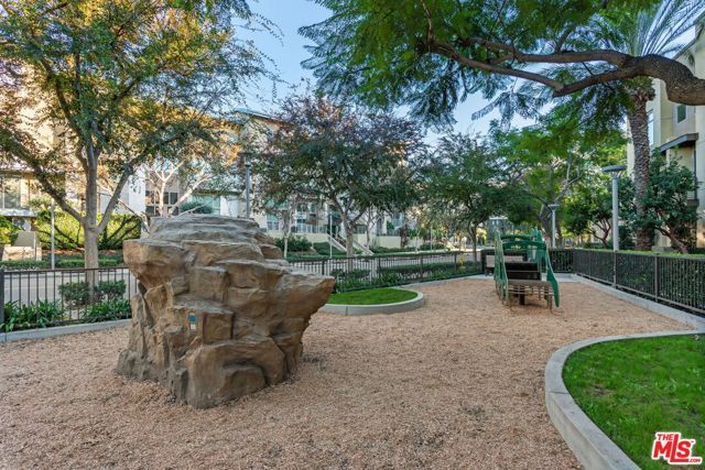 25 Delancy, Irvine, CA 92612