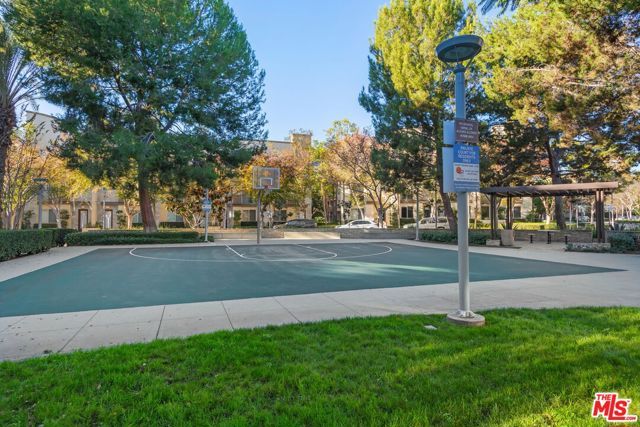 25 Delancy, Irvine, CA 92612