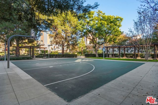 25 Delancy, Irvine, CA 92612