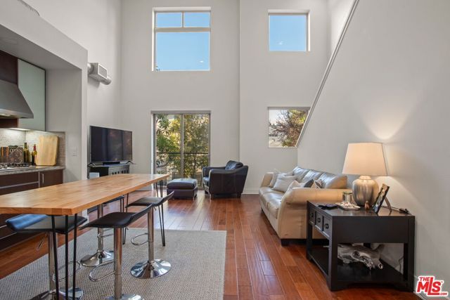 25 Delancy, Irvine, CA 92612