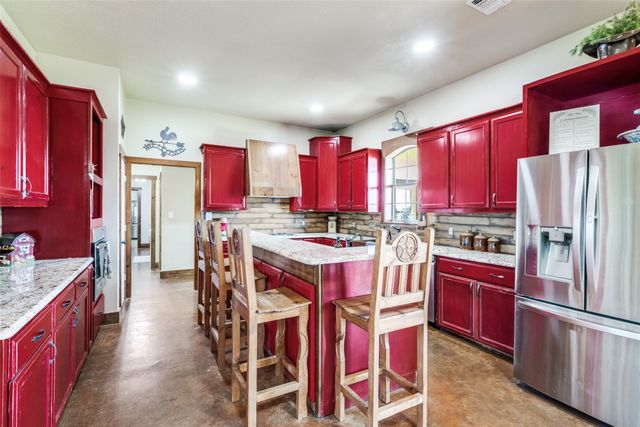 5855 Western Star Drive, Justin, TX 76247