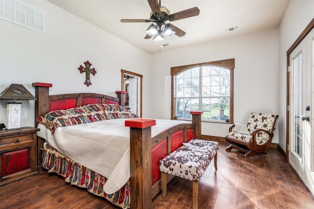 5855 Western Star Drive, Justin, TX 76247