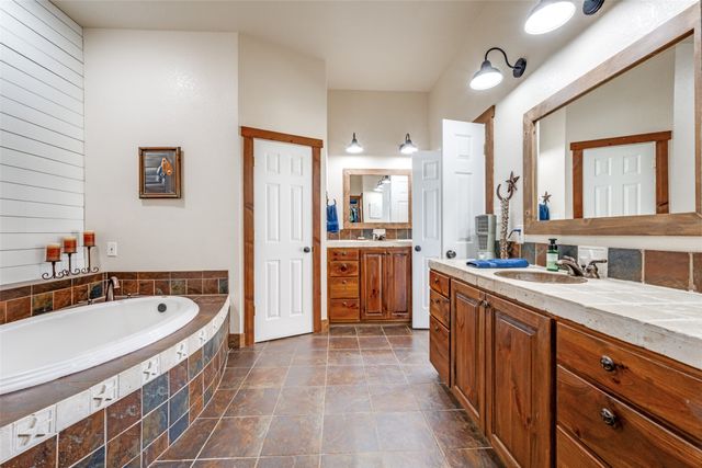 5855 Western Star Drive, Justin, TX 76247