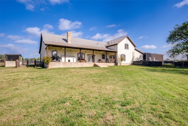 5855 Western Star Drive, Justin, TX 76247