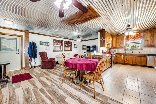 5855 Western Star Drive, Justin, TX 76247