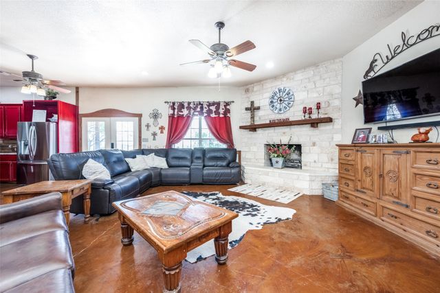 5855 Western Star Drive, Justin, TX 76247