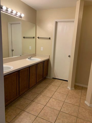 8532 Minturn Drive, Fort Worth, TX 76131