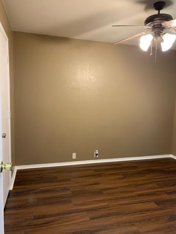 8532 Minturn Drive, Fort Worth, TX 76131
