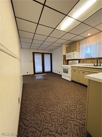 222 High Street, Senecaville, OH 43780