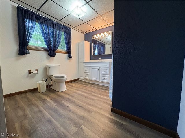 222 High Street, Senecaville, OH 43780