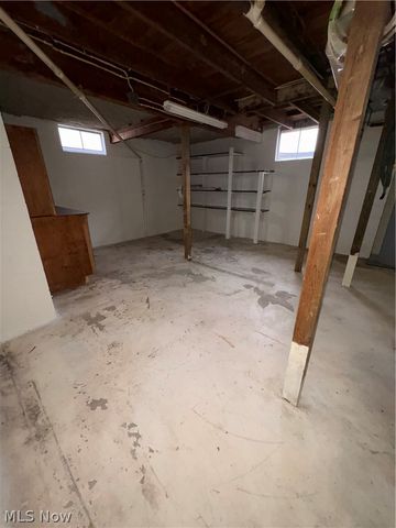 222 High Street, Senecaville, OH 43780