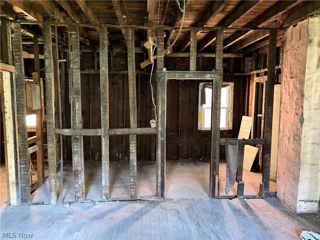 1960 W 48 Street, Cleveland, OH 44102