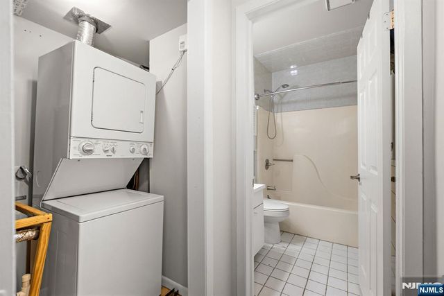 200 Paterson, East Rutherford, NJ 07073