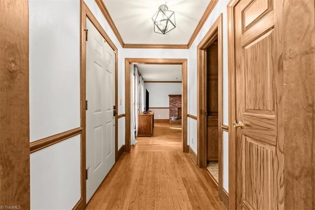 1746 Taylors Creek Drive, Asheboro, NC 27205