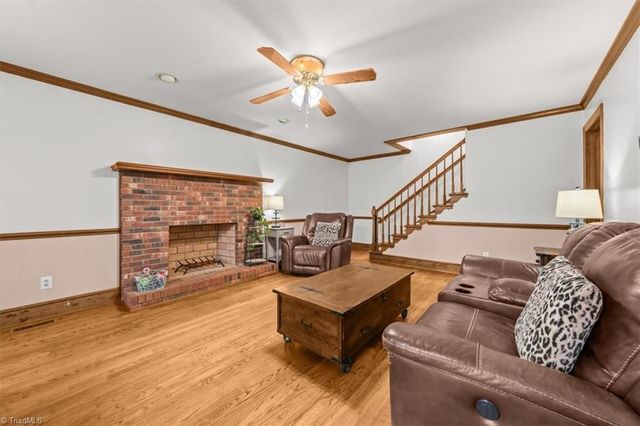 1746 Taylors Creek Drive, Asheboro, NC 27205