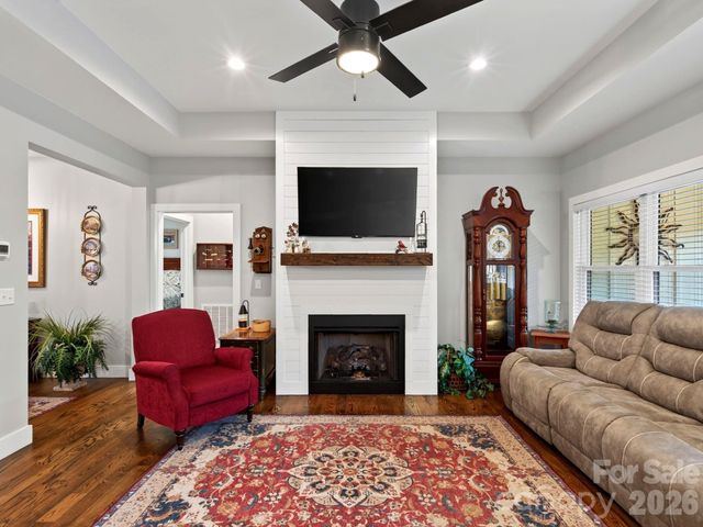 35 Meadow Haven Court, Mills River, NC 28759