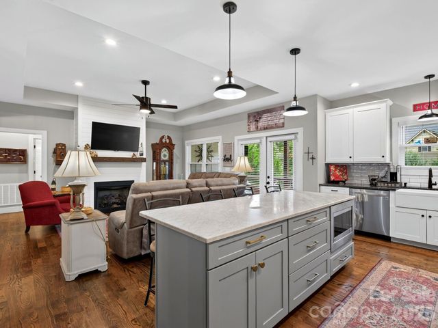 35 Meadow Haven Court, Mills River, NC 28759