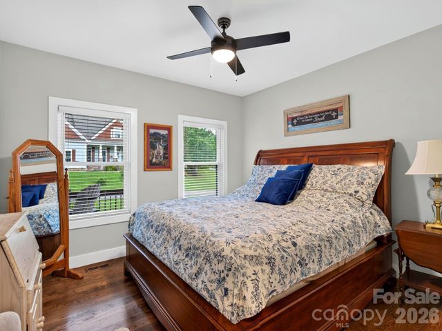35 Meadow Haven Court, Mills River, NC 28759