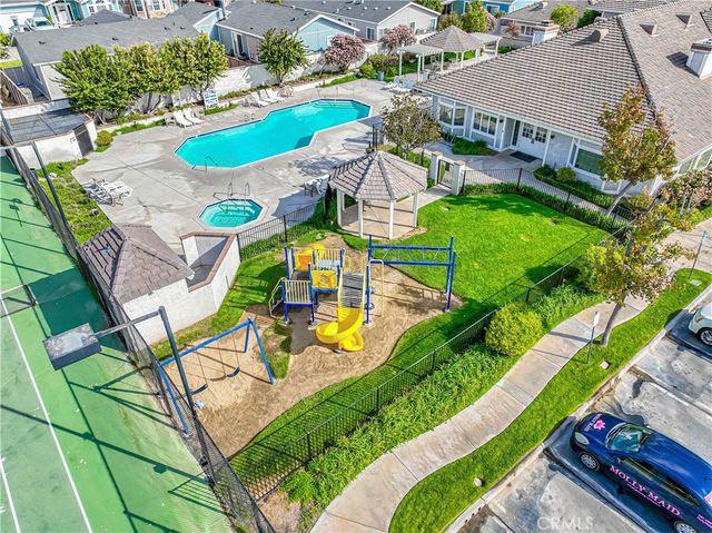 20164 Crestview Dr., Canyon Country, CA 91351