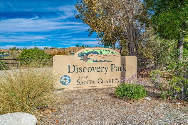 20164 Crestview Dr., Canyon Country, CA 91351